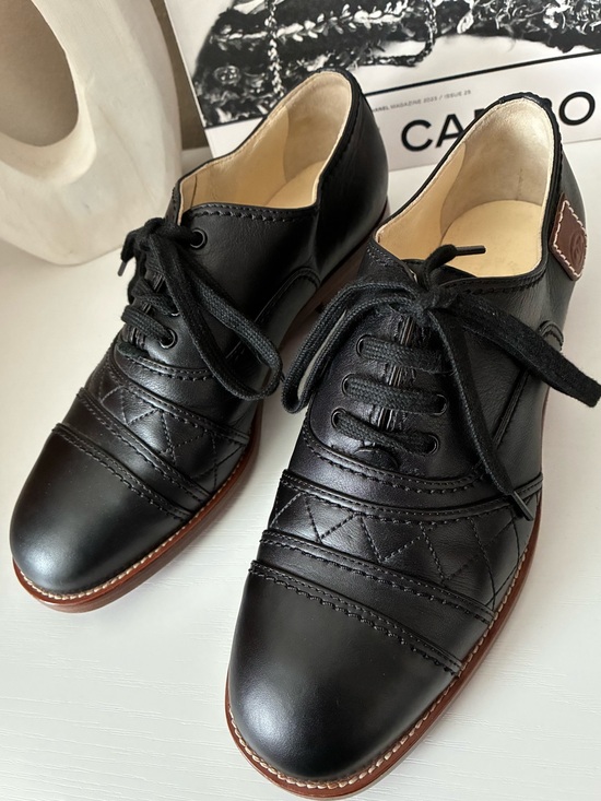 CHANEL Shoes - CHANEL Black Leather Women's Oxford Lace-Up Shoes with Brown Trim